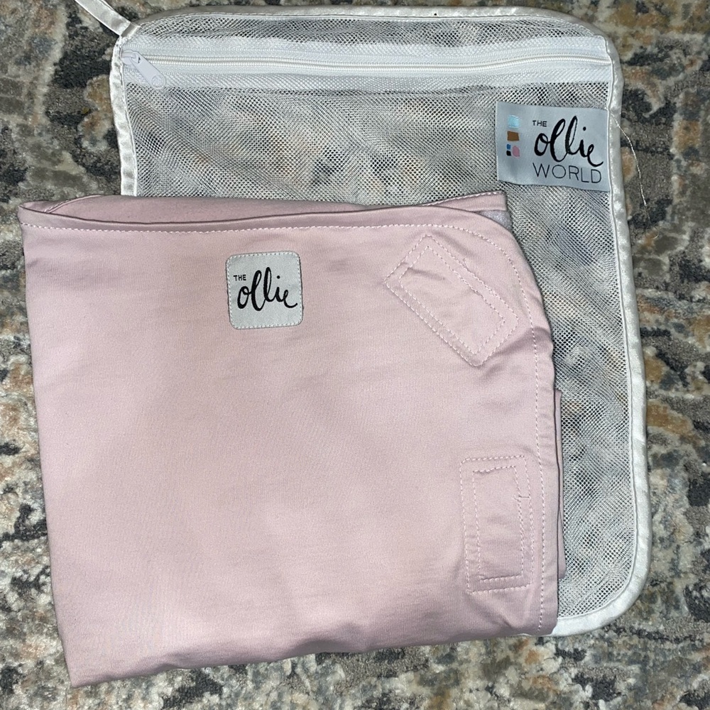 Ollie world swaddle